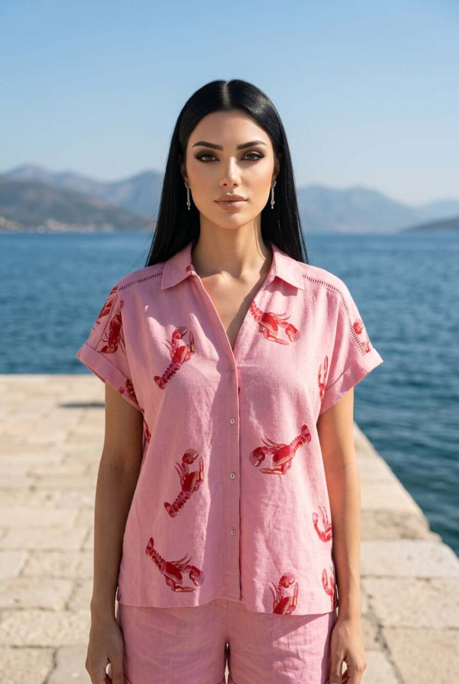 Jane + Delancey Pink Lobster Print Short Sleeve Button-Down Blouse size large